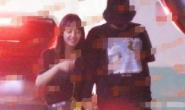 最新追星爆料吴亦凡,神秘女友身份引网友热议